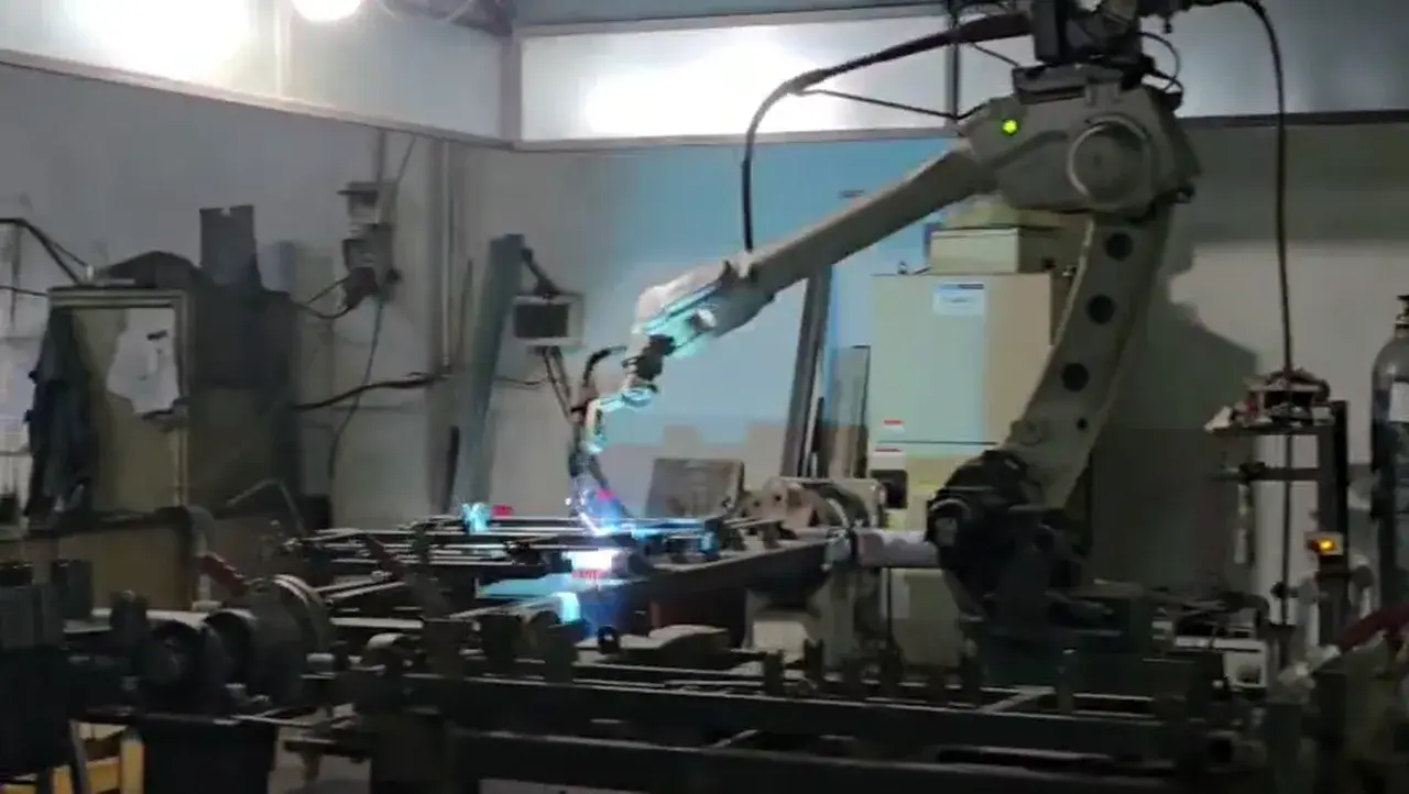 Robot kaynak hücresi — ana sayfa